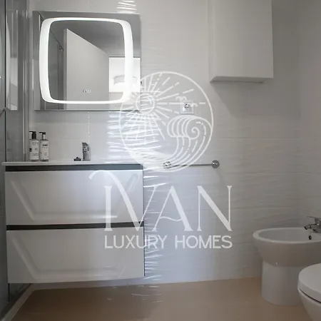 Casa Felix Ivan Luxury Homes 6ªpta Norte 1ªlinea