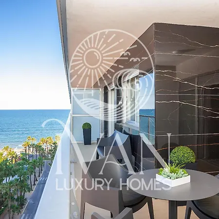 Casa Felix Ivan Luxury Homes 6ªpta Norte 1ªlinea